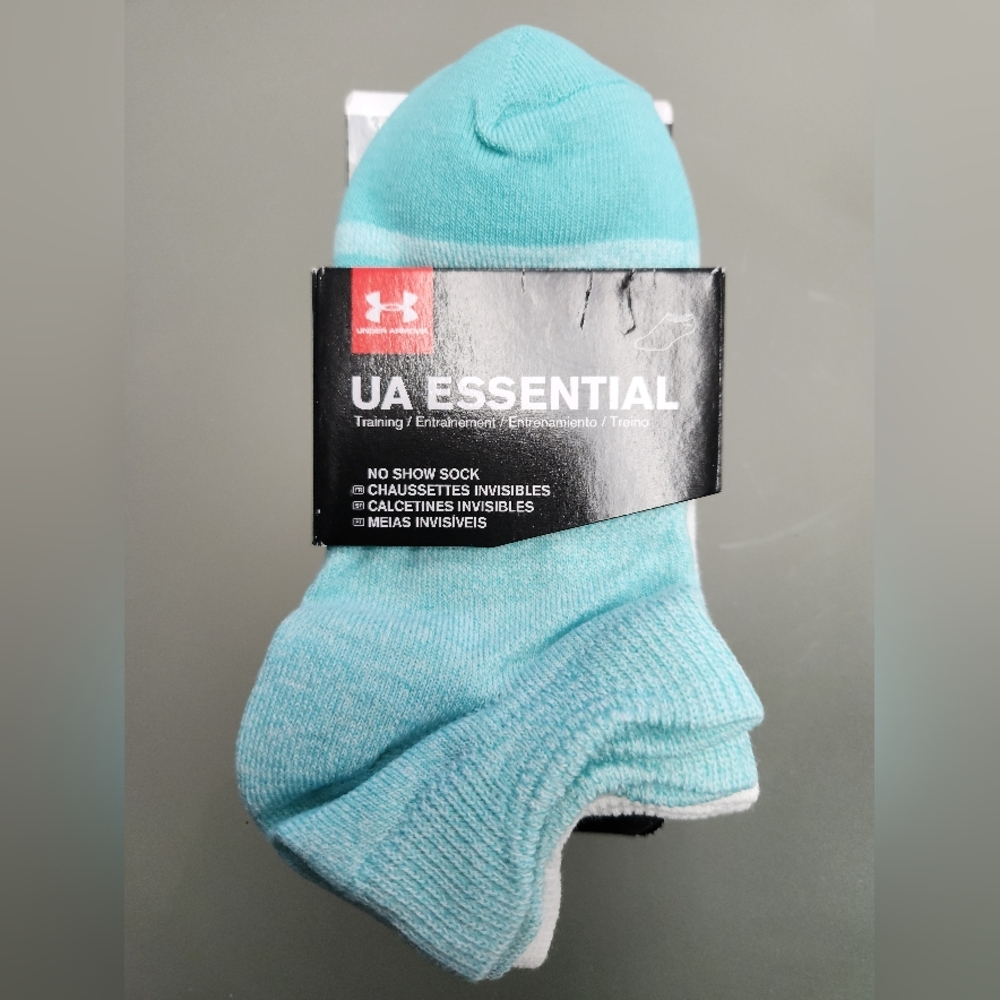 Under Armour Socks 6 Pair Girl's Size 13.5-4y
